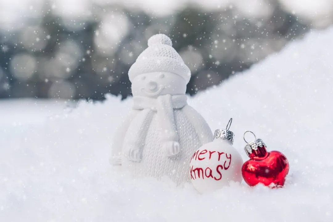 Christmas movies: bring the holiday to life