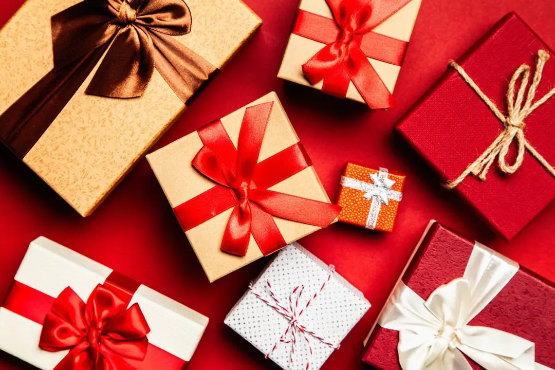 Wie man beim Weihnachtseinkauf Geld spart.