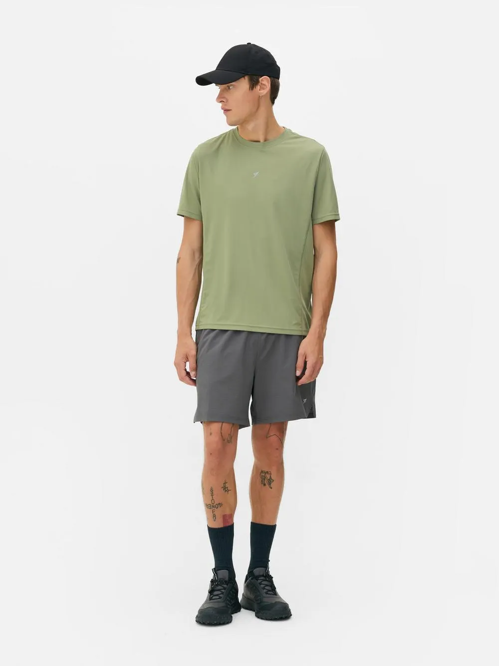 Camiseta básica deportiva