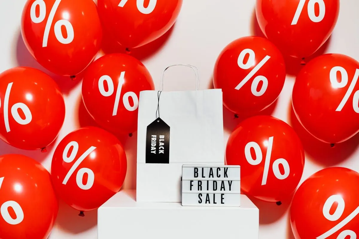 Saldi del Black Friday: fino al 50% di sconto