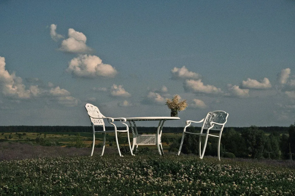 What you need to know before buying outdoor furniture