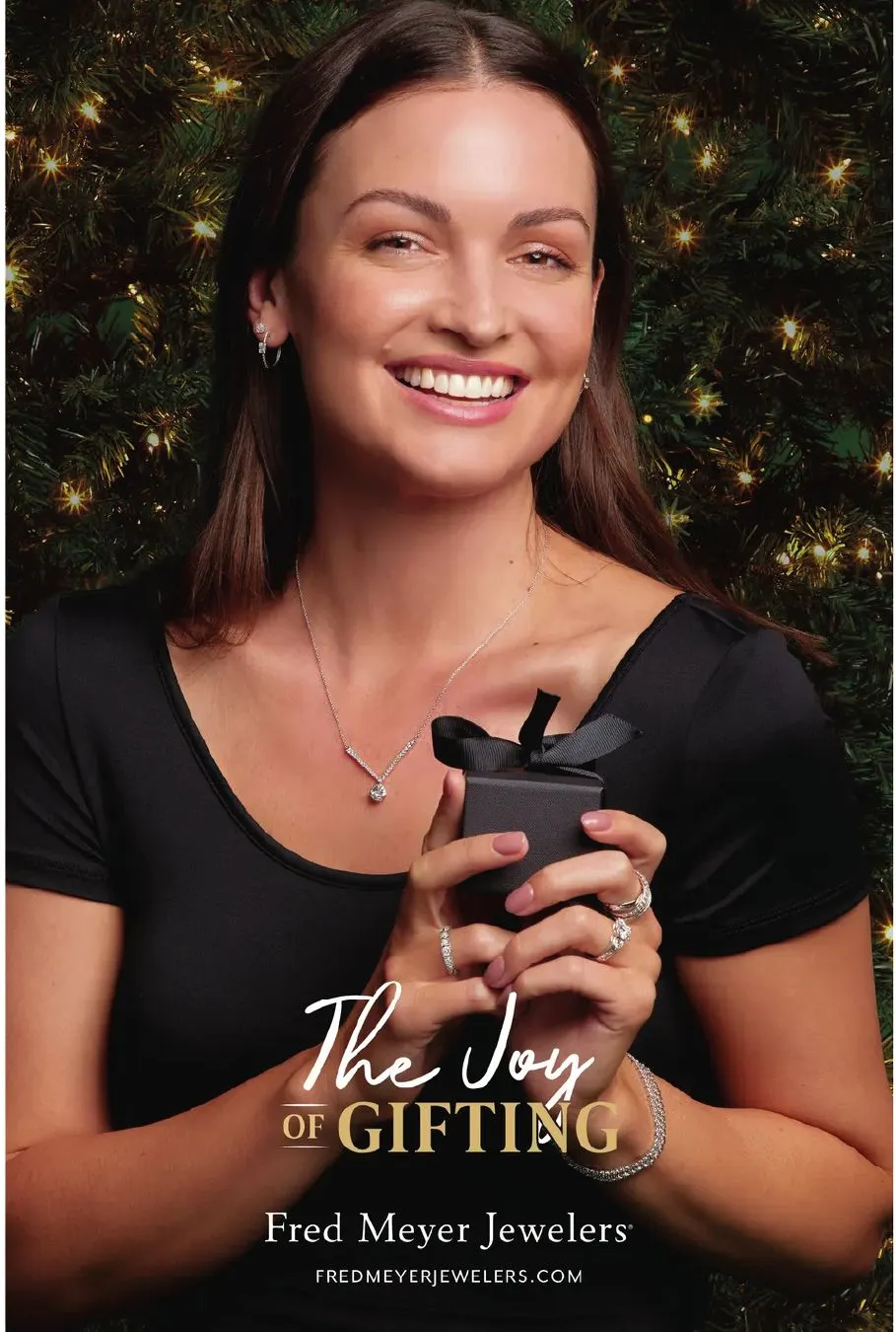 Weekly ad Fred Meyer 2024 Holiday from November 19 to December 31 2024 - Page 1