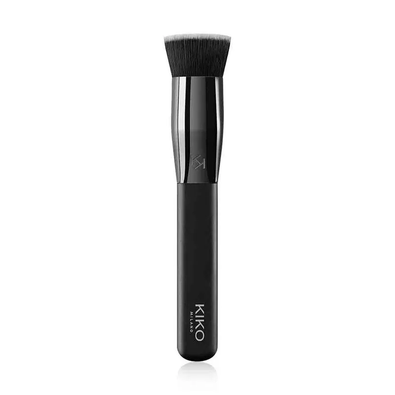 Face 05 Round Foundation Brush
