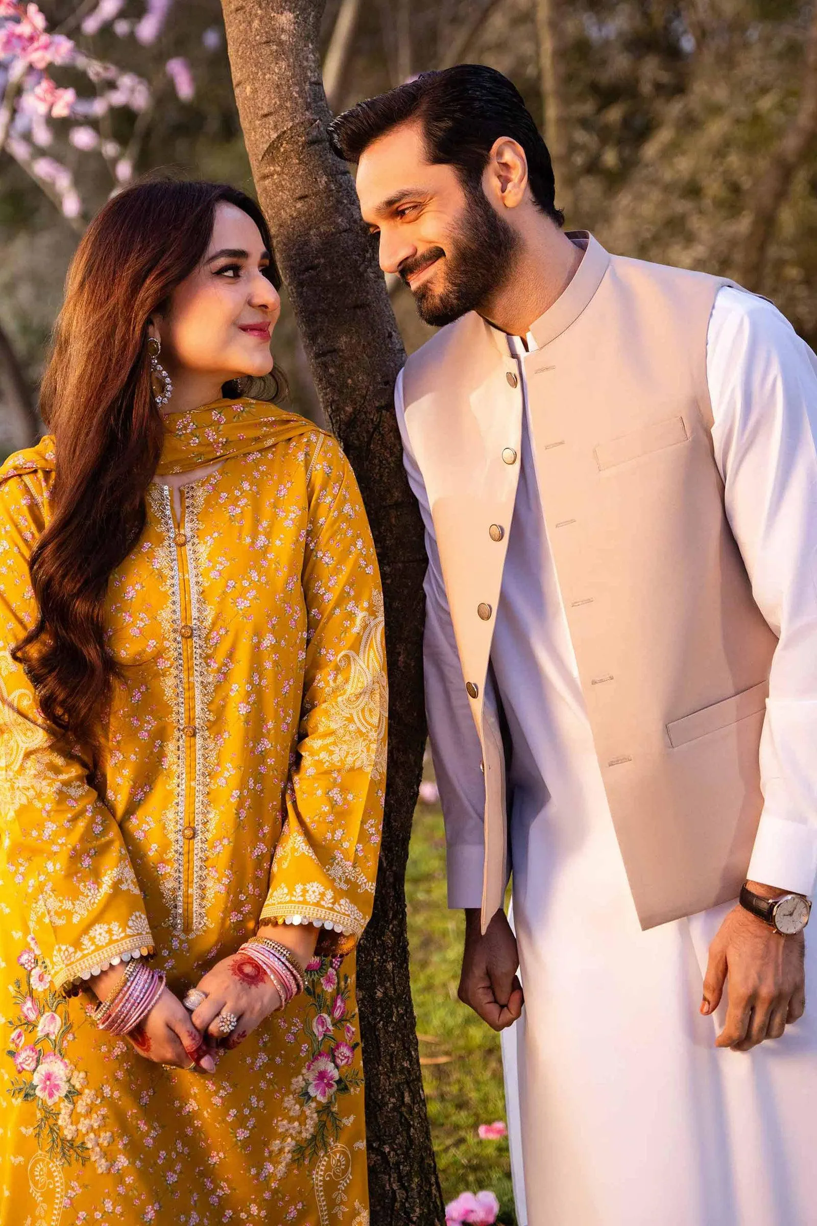 3 Piece - White Paste Printed Embroidered Suit - 42401909