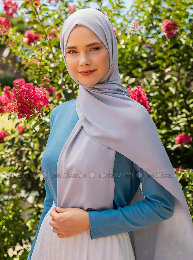 Crepe Shawl Silver Color Color Gray