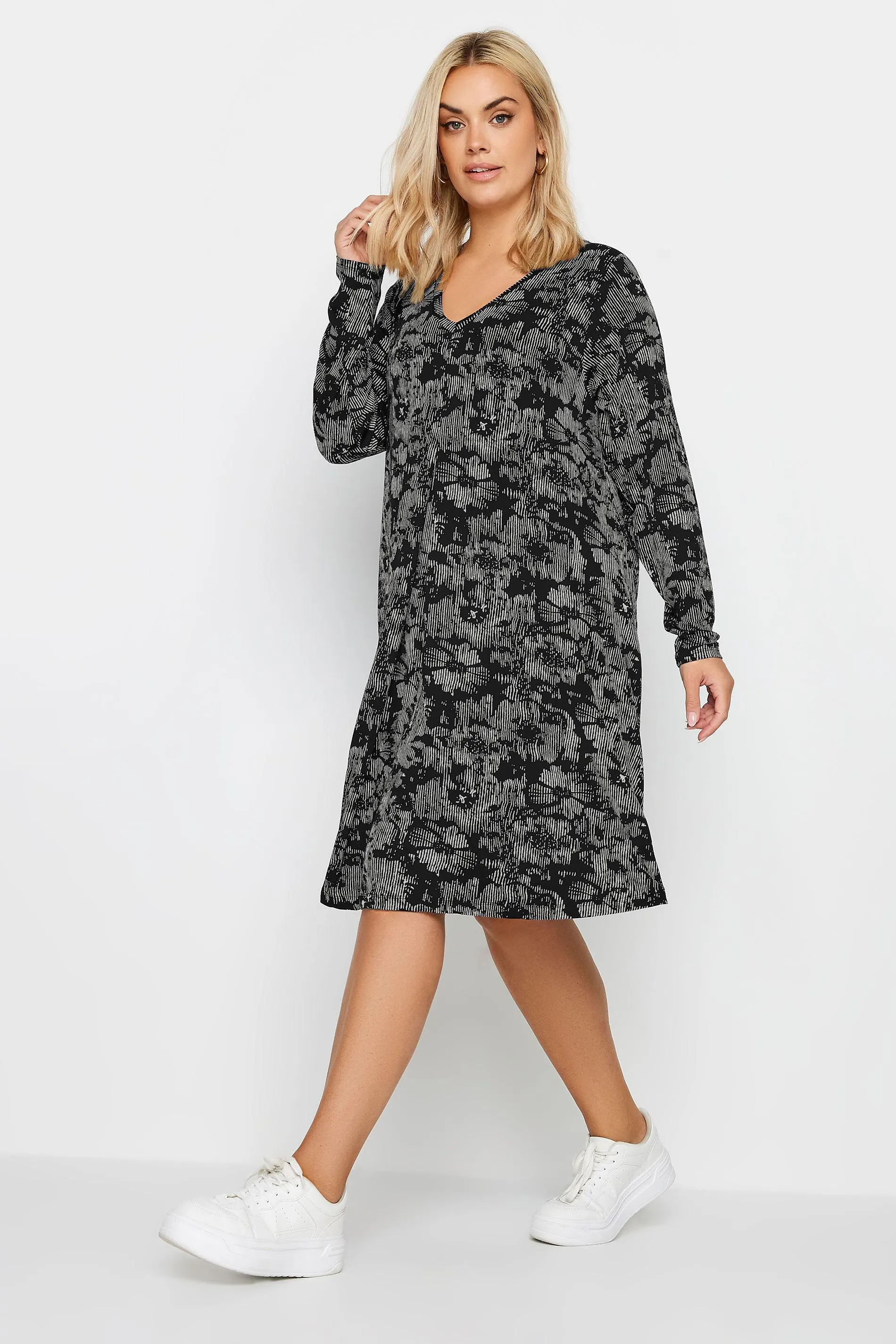 YOURS Curve Black Floral Print Pleat Front Midi Dress