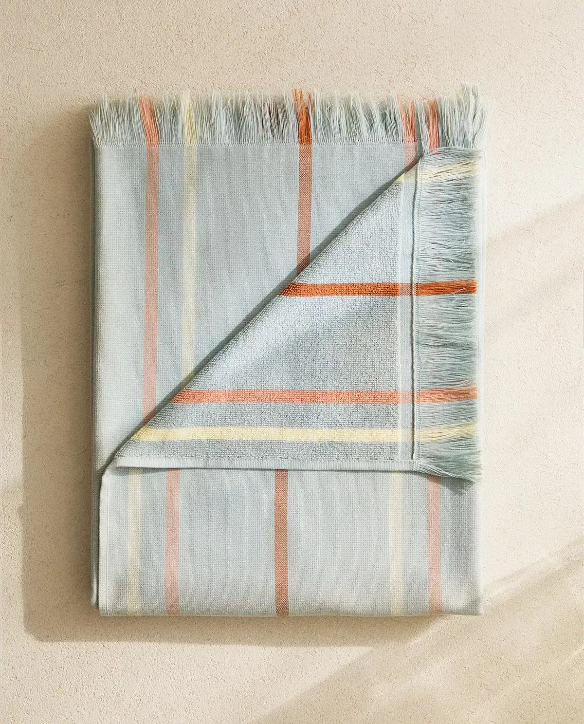 STRIPED BEACH TOWEL