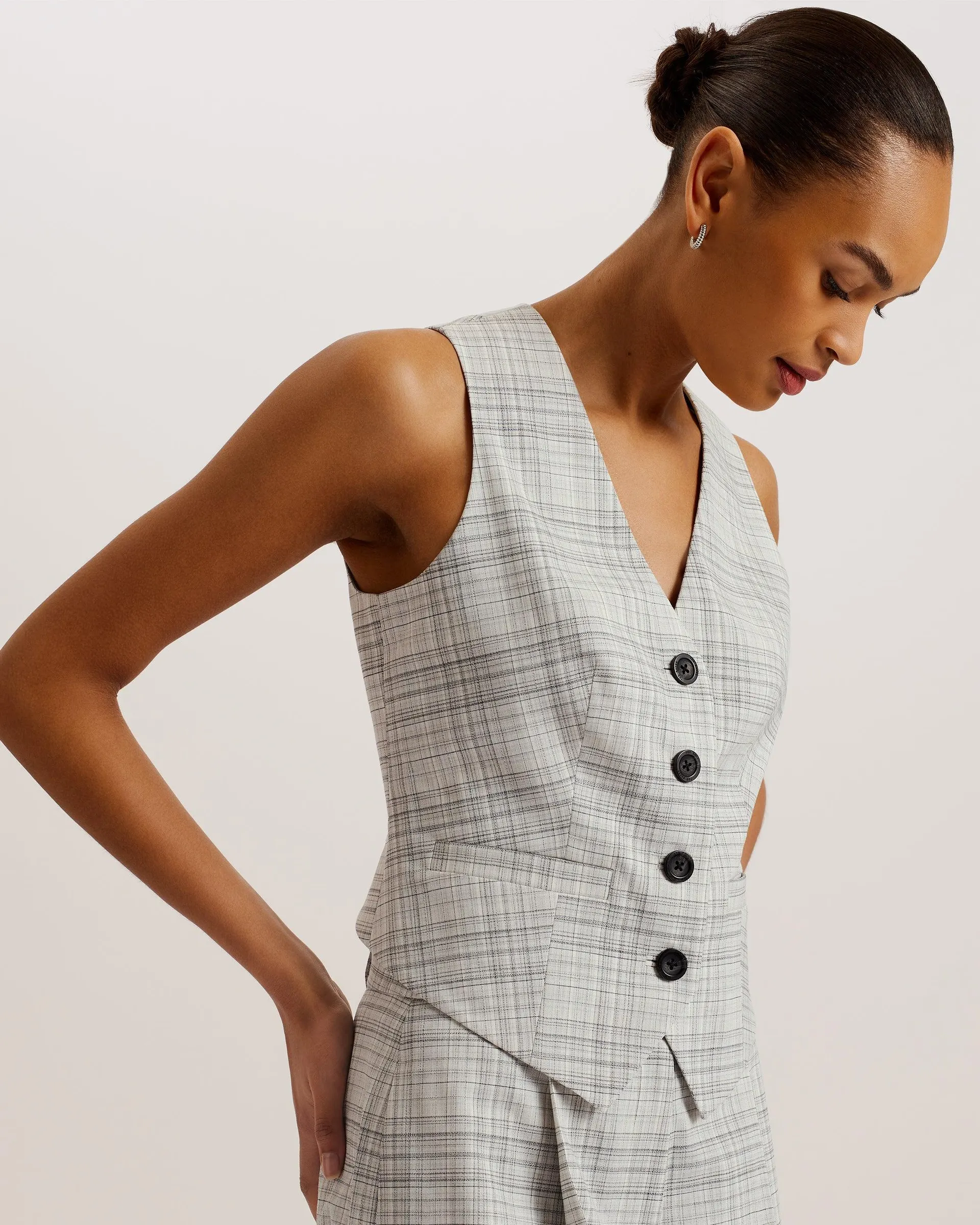 Naokik Tailored Waistcoat Lt-Grey