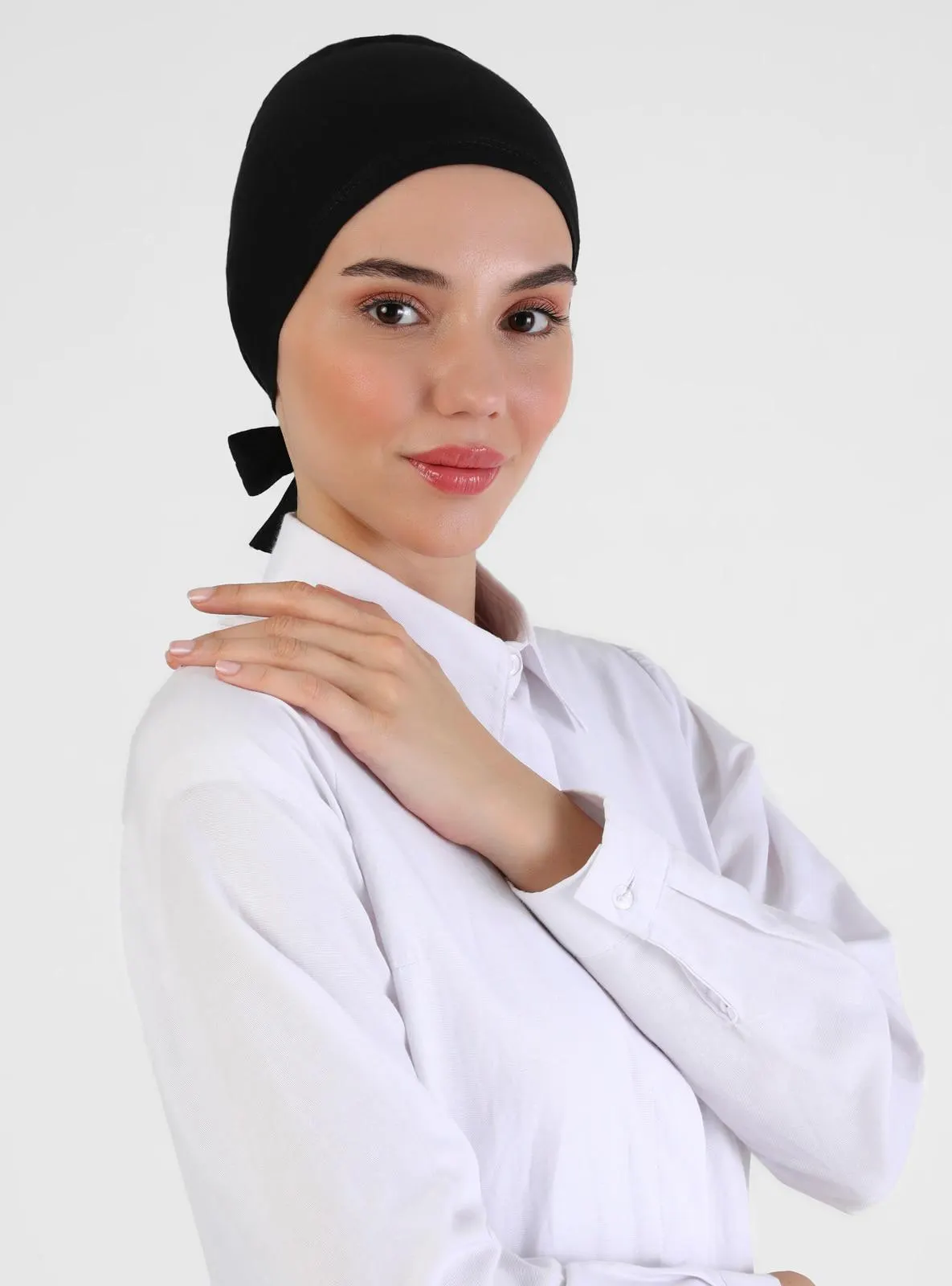 Black - Plain - Bonnet