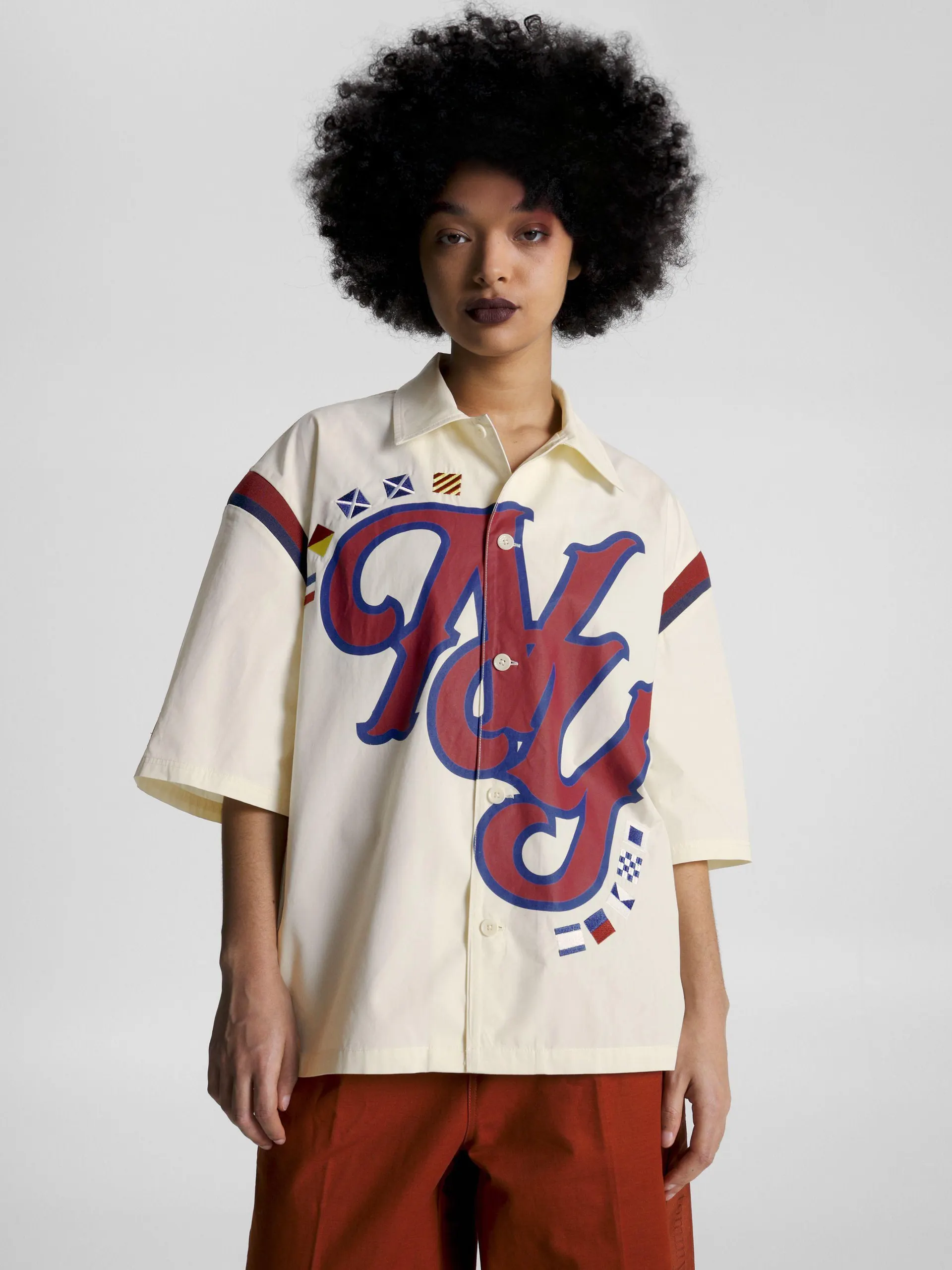 College NY Logo Short Sleeve Shirt