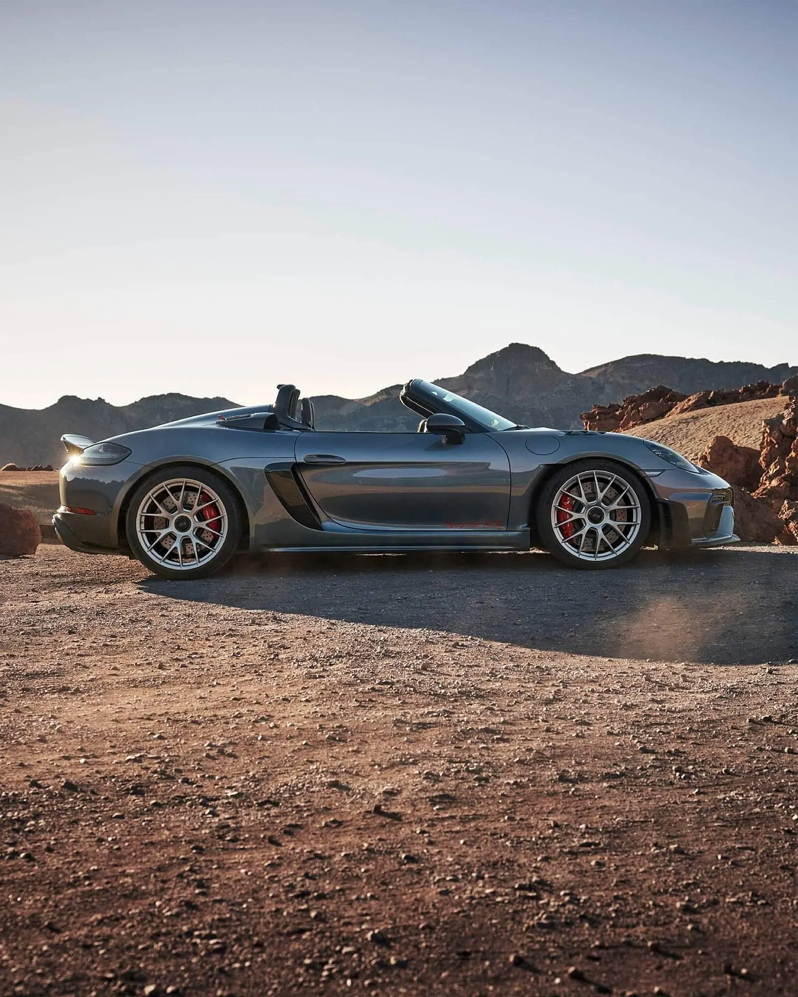 Porsche catalogue from 6 June to 6 June 2024 - Offers page 1