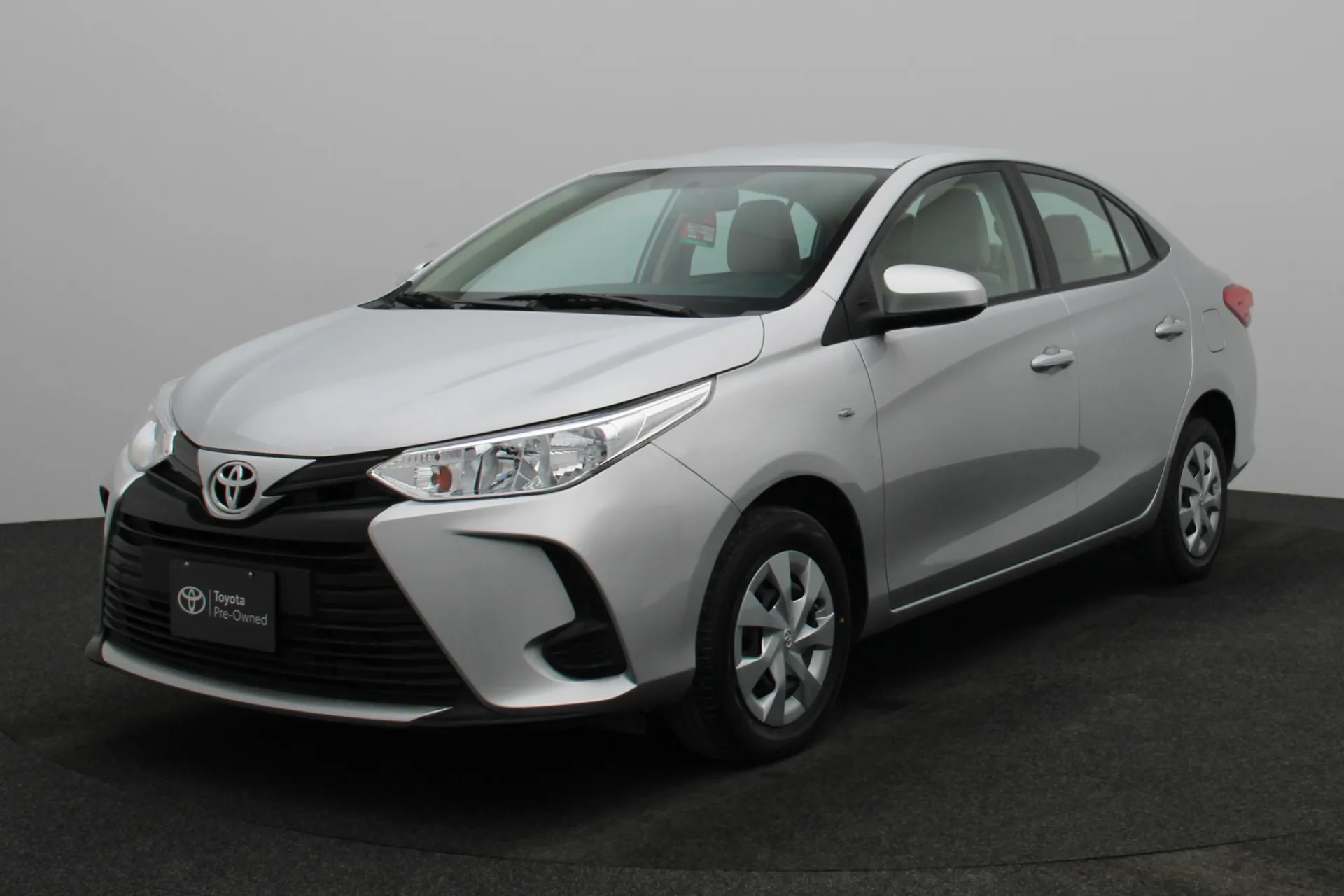 TOYOTA 1.5L YARIS SEDAN 2022