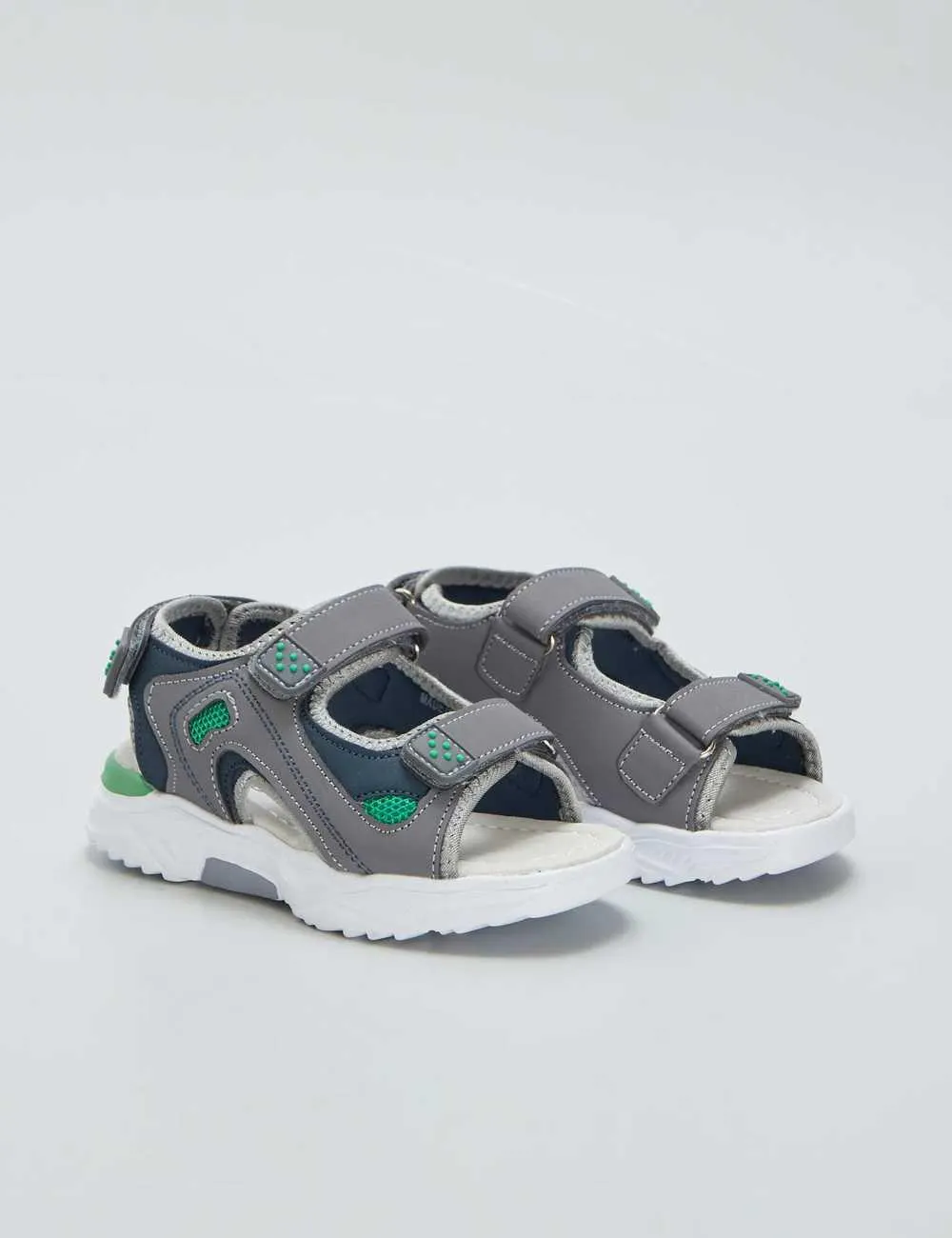 Hiking sandals