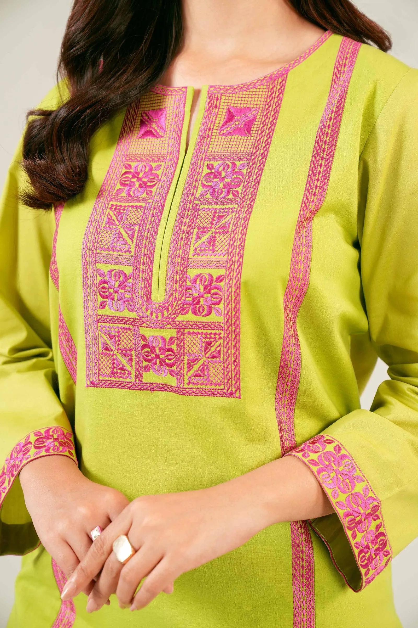 2 Piece - Embroidered Suit - PE24-138