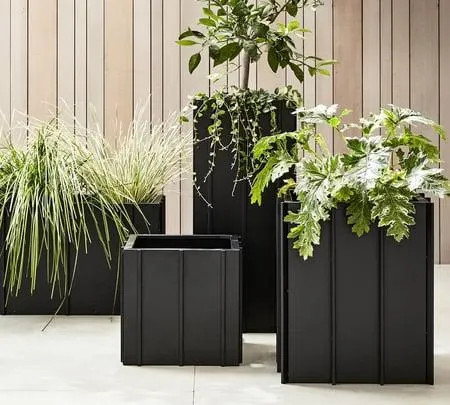 Farmstead Planters