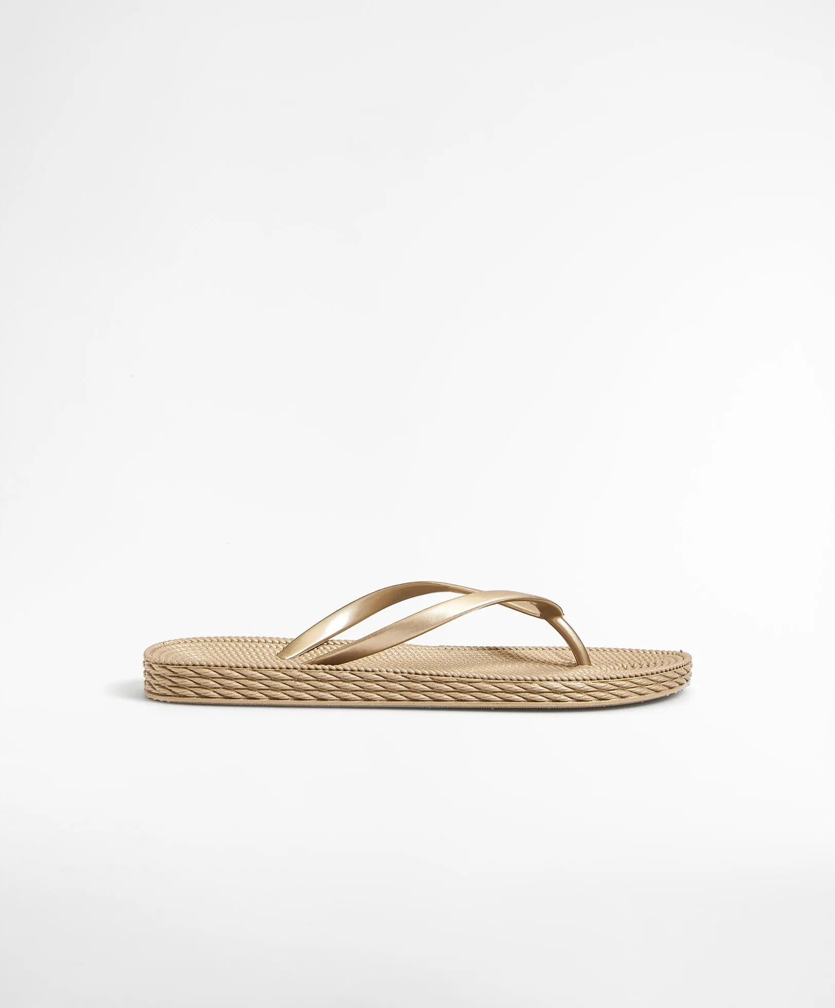 Gold textured beach sandals