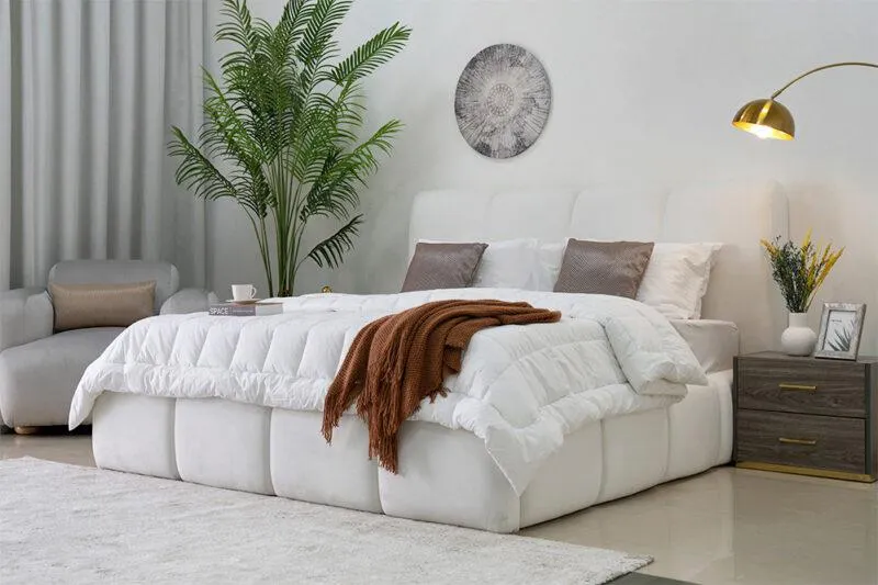 The Oscar Hydraulic Bed