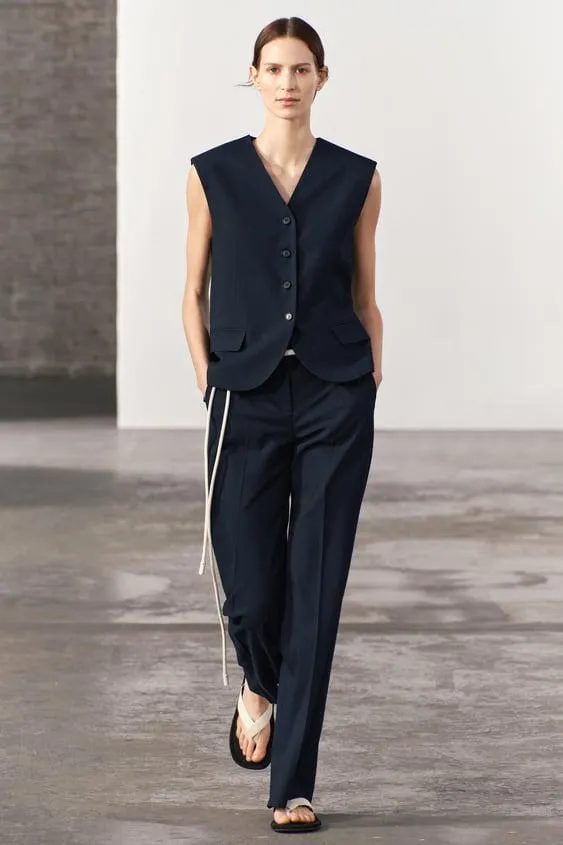 ZW COLLECTION PINSTRIPE WAISTCOAT