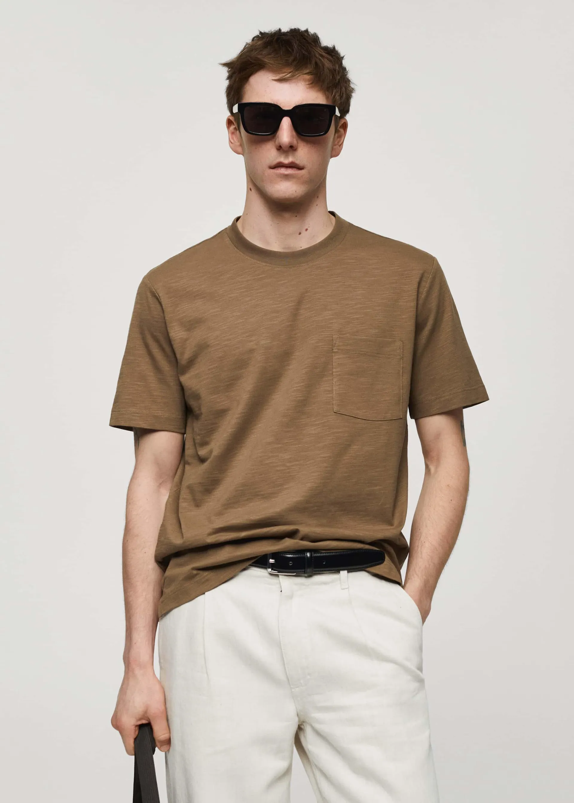 100% pamut póló zsebekkel