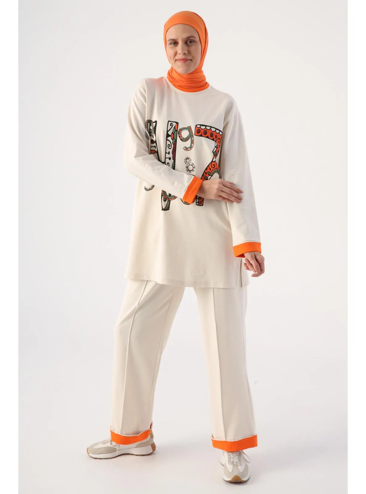 Ecru - Printed - Crew neck - Pyjama Set