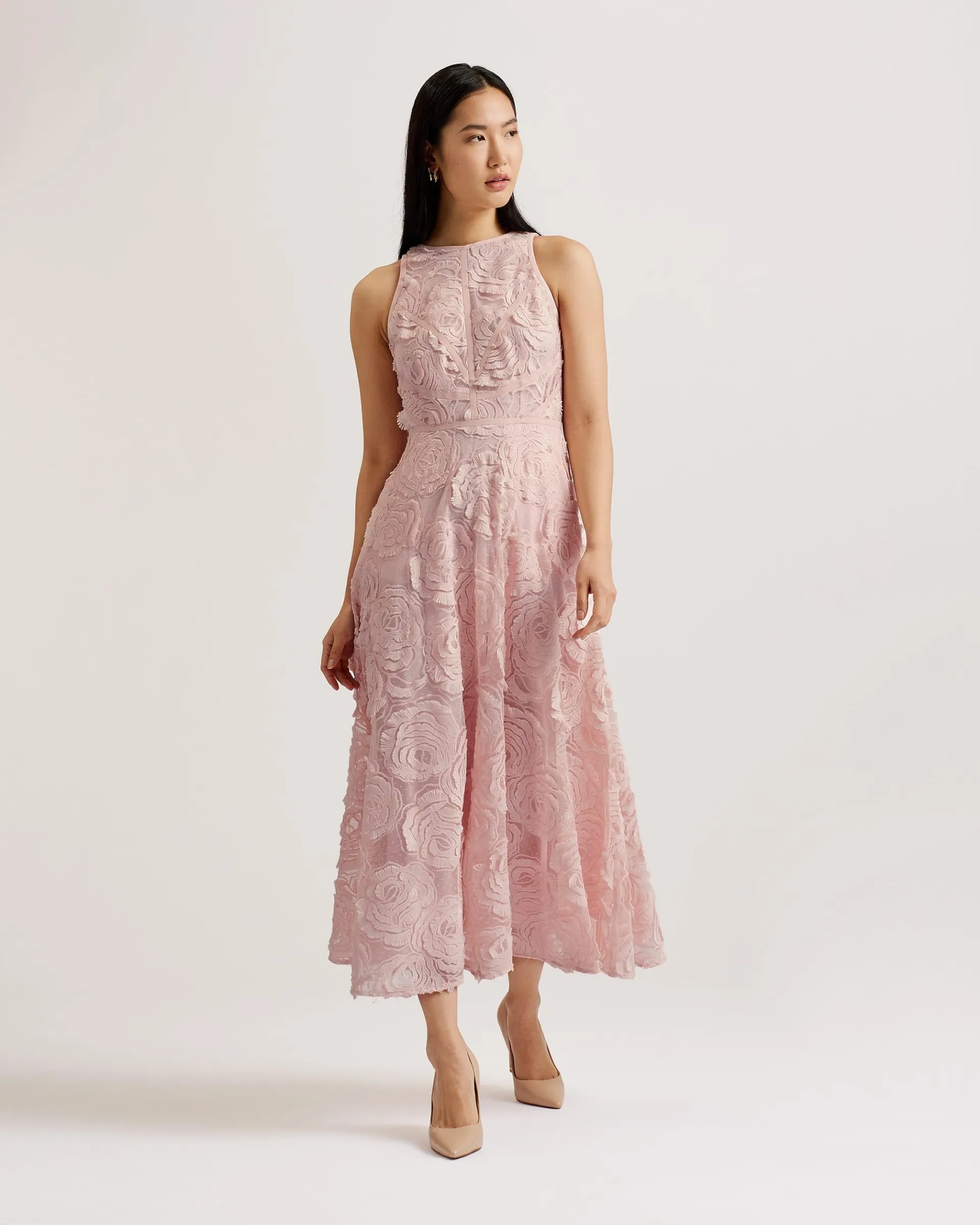 Ullaa Sleeveless Midaxi Dress With Rose Texture Lt-Pink