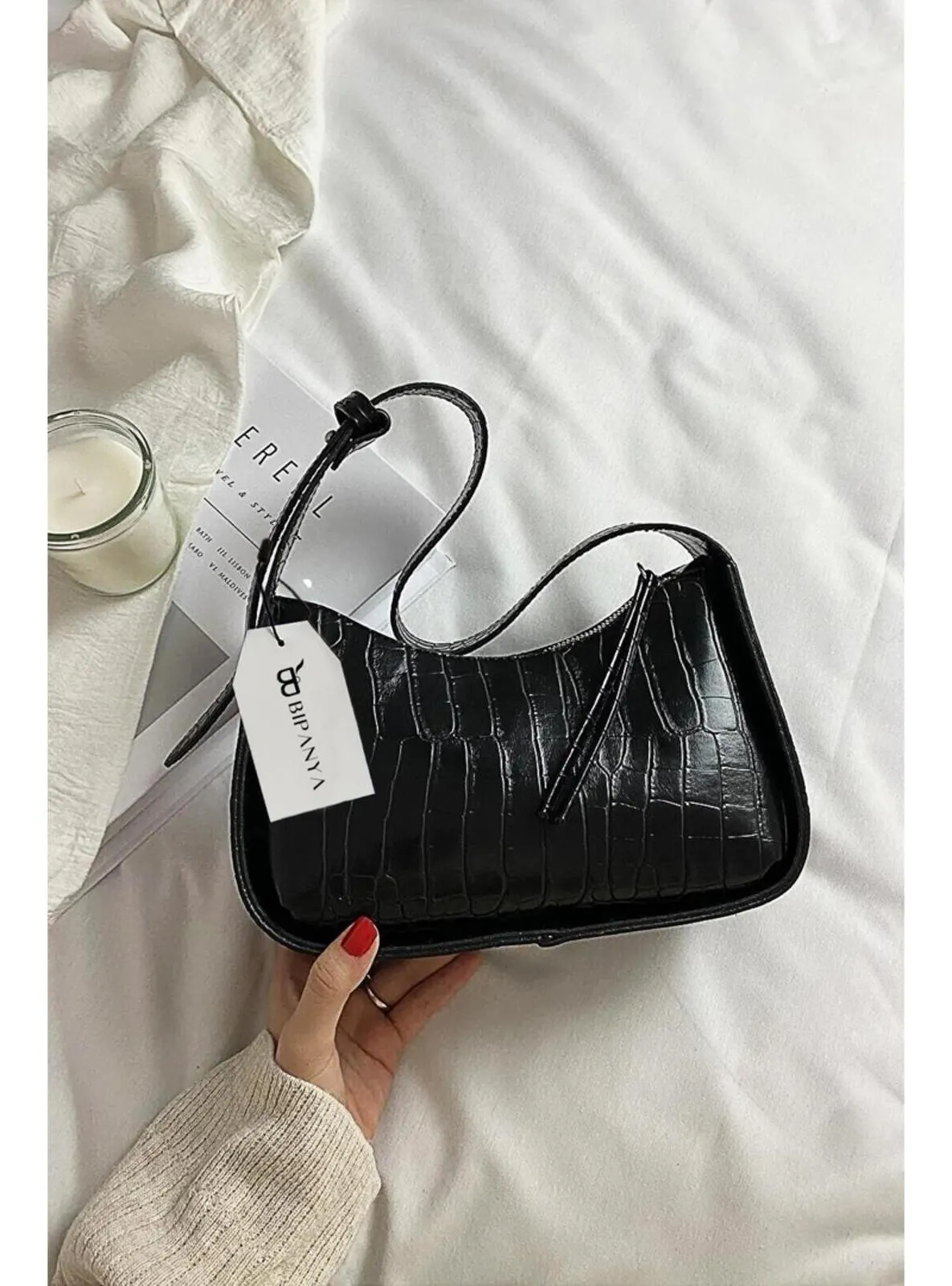 Black - Shoulder Bags
