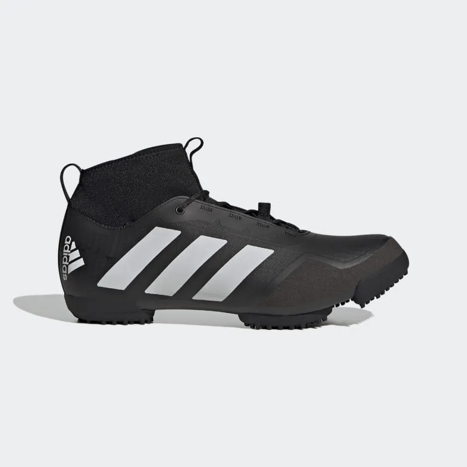 Core Black / Cloud White / Grey Five
