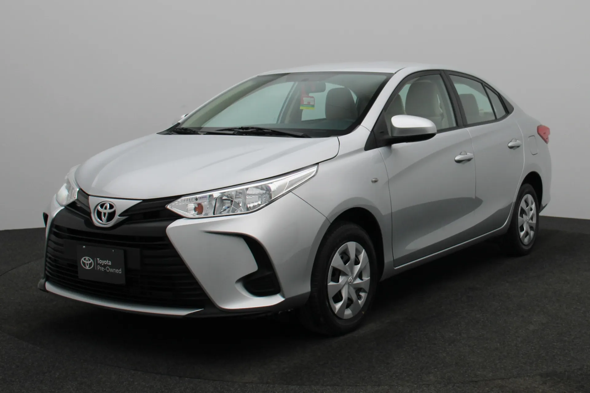 TOYOTA 1.5L YARIS SEDAN 2022