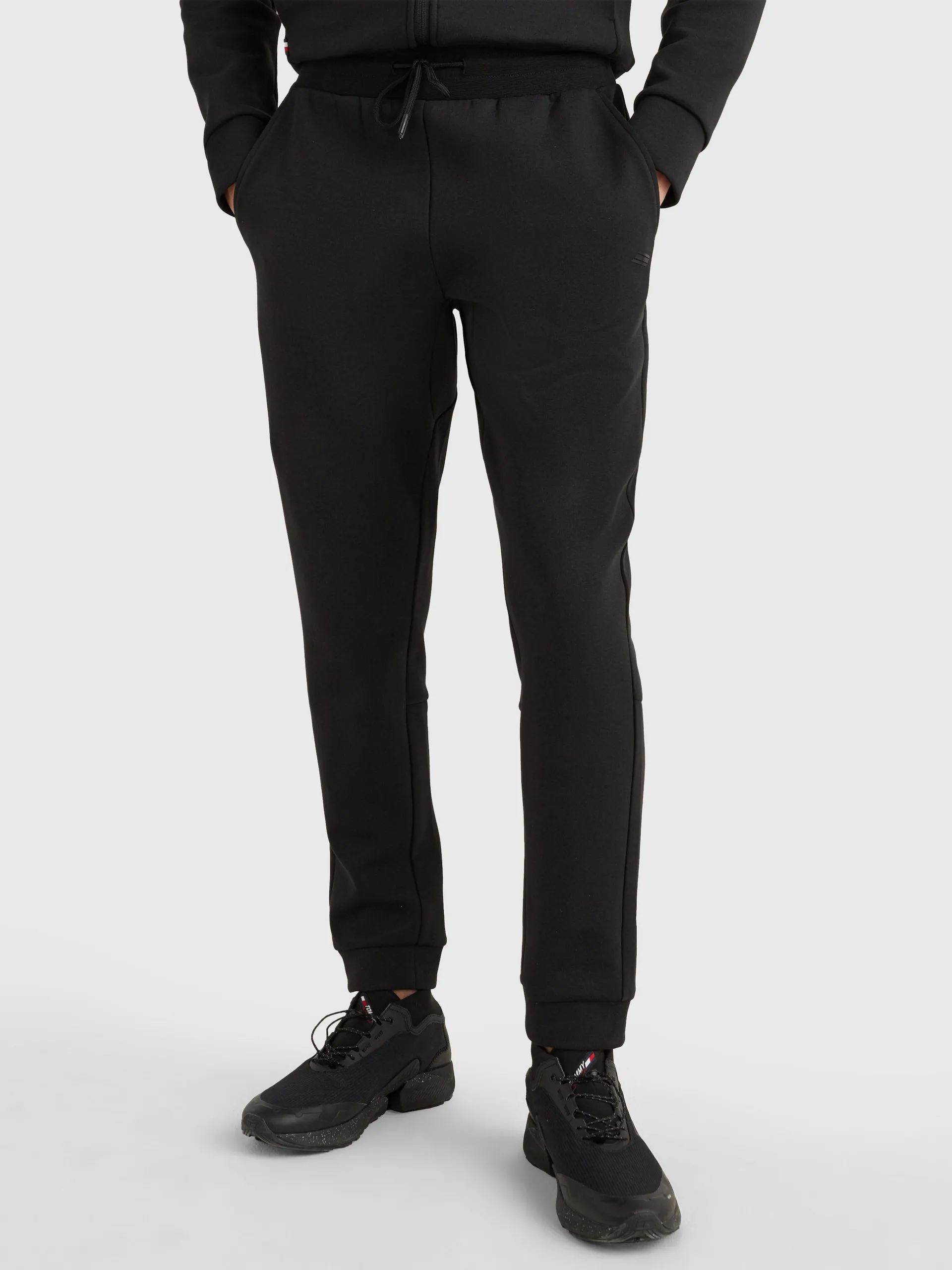 Sport Essential Tonal Logo TH Flex Joggers