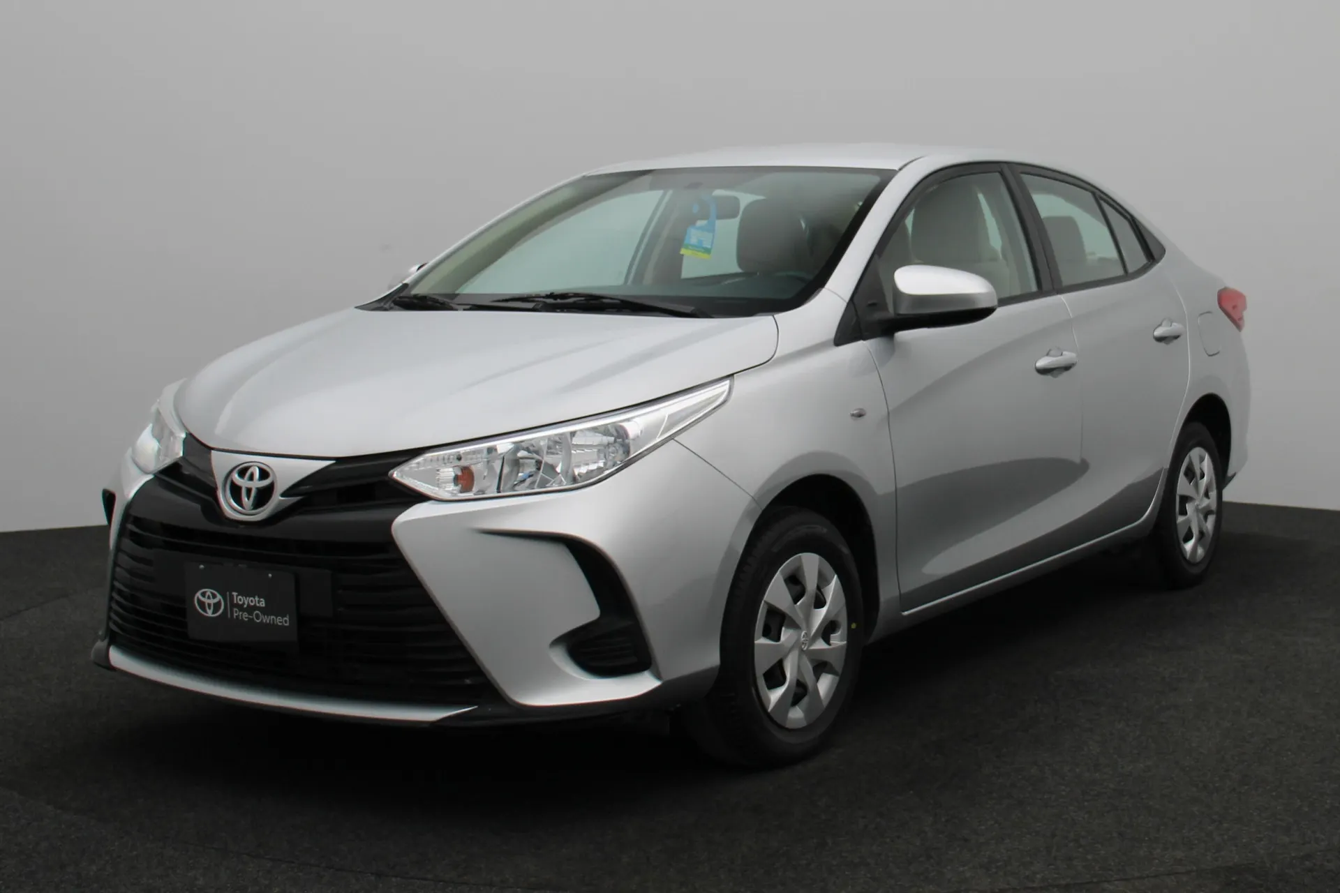 TOYOTA 1.5L YARIS SEDAN 2022