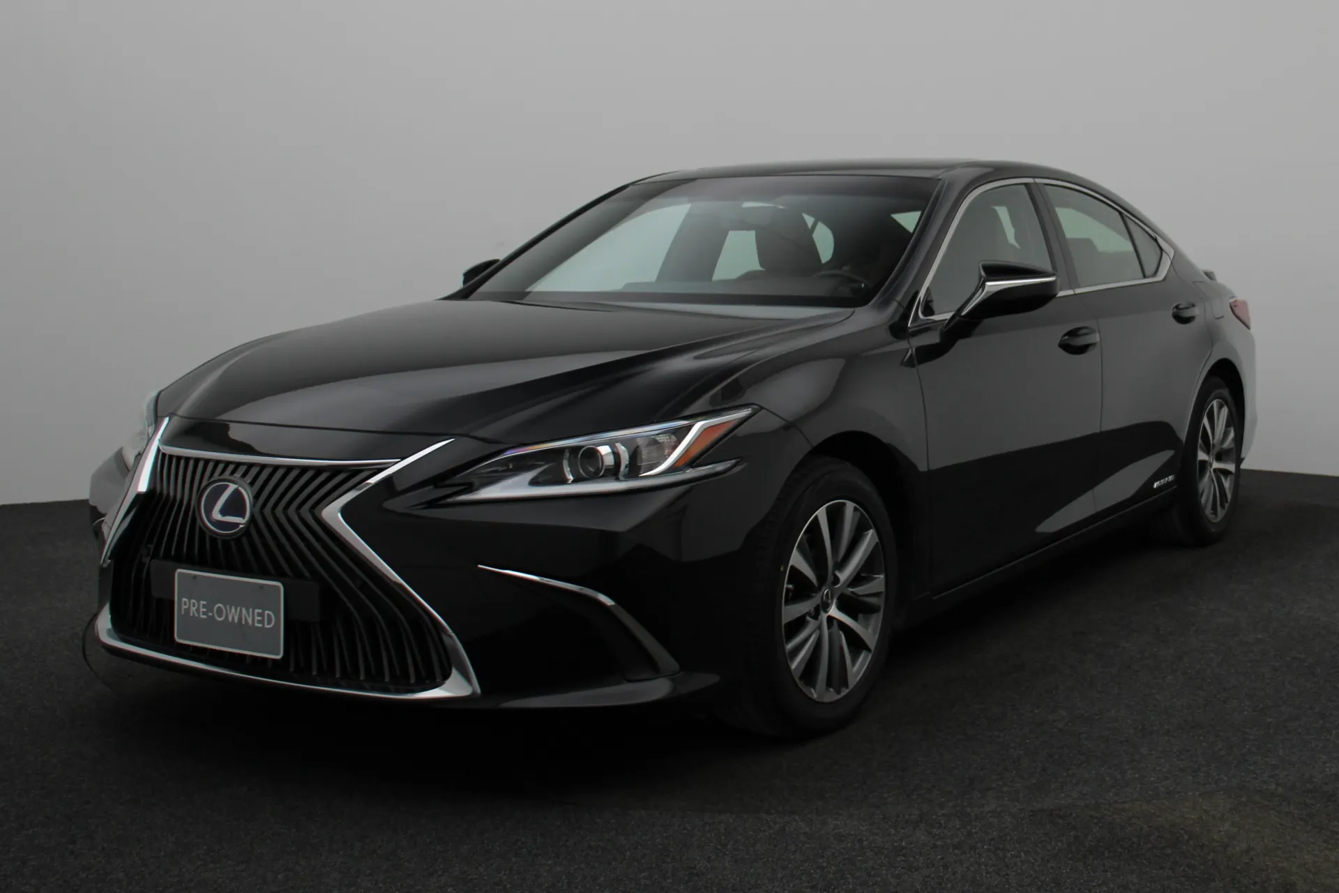 LEXUS 2.5L ES HYBRID 2020