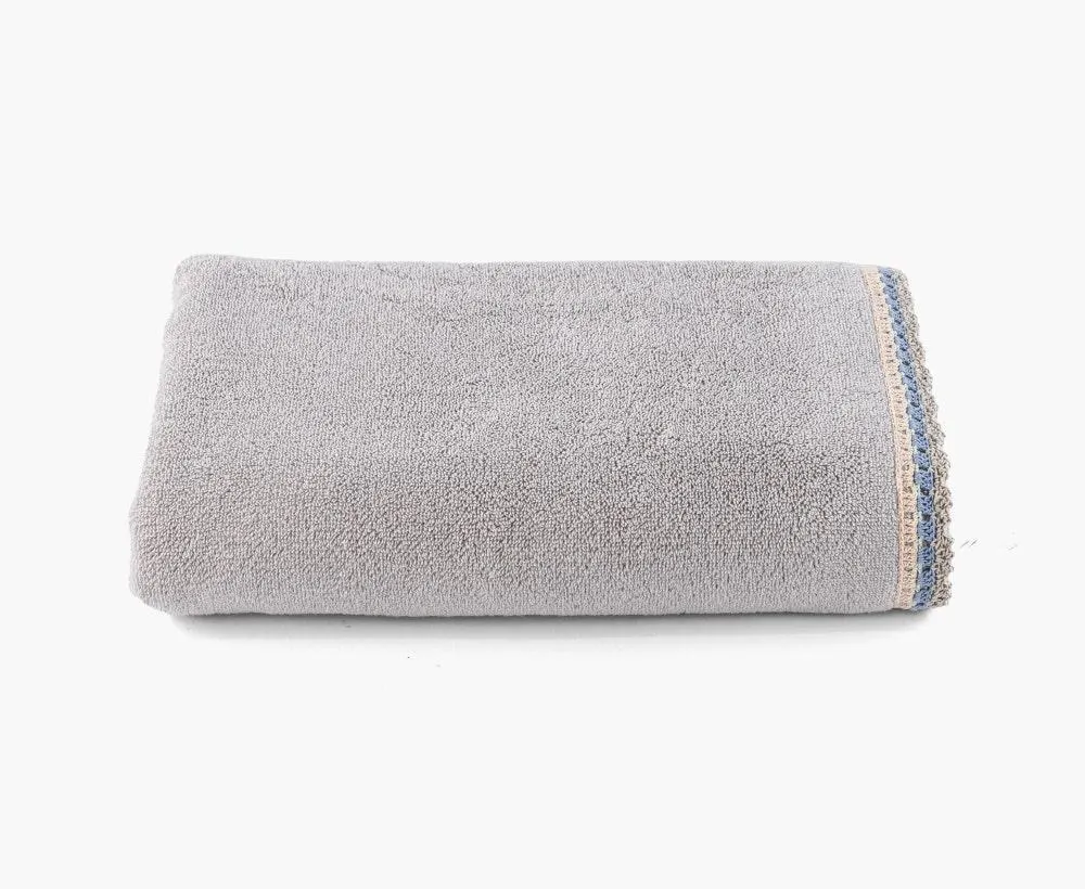 Lyza Bath Towel