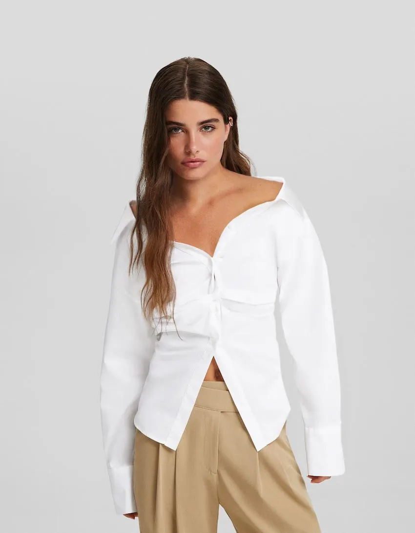 Long sleeve poplin neckline shirt