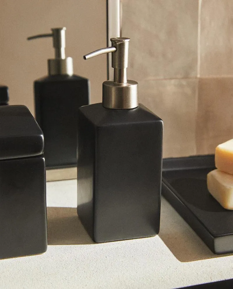 MATTE BLACK EARTHENWARE BATHROOM DISPENSER