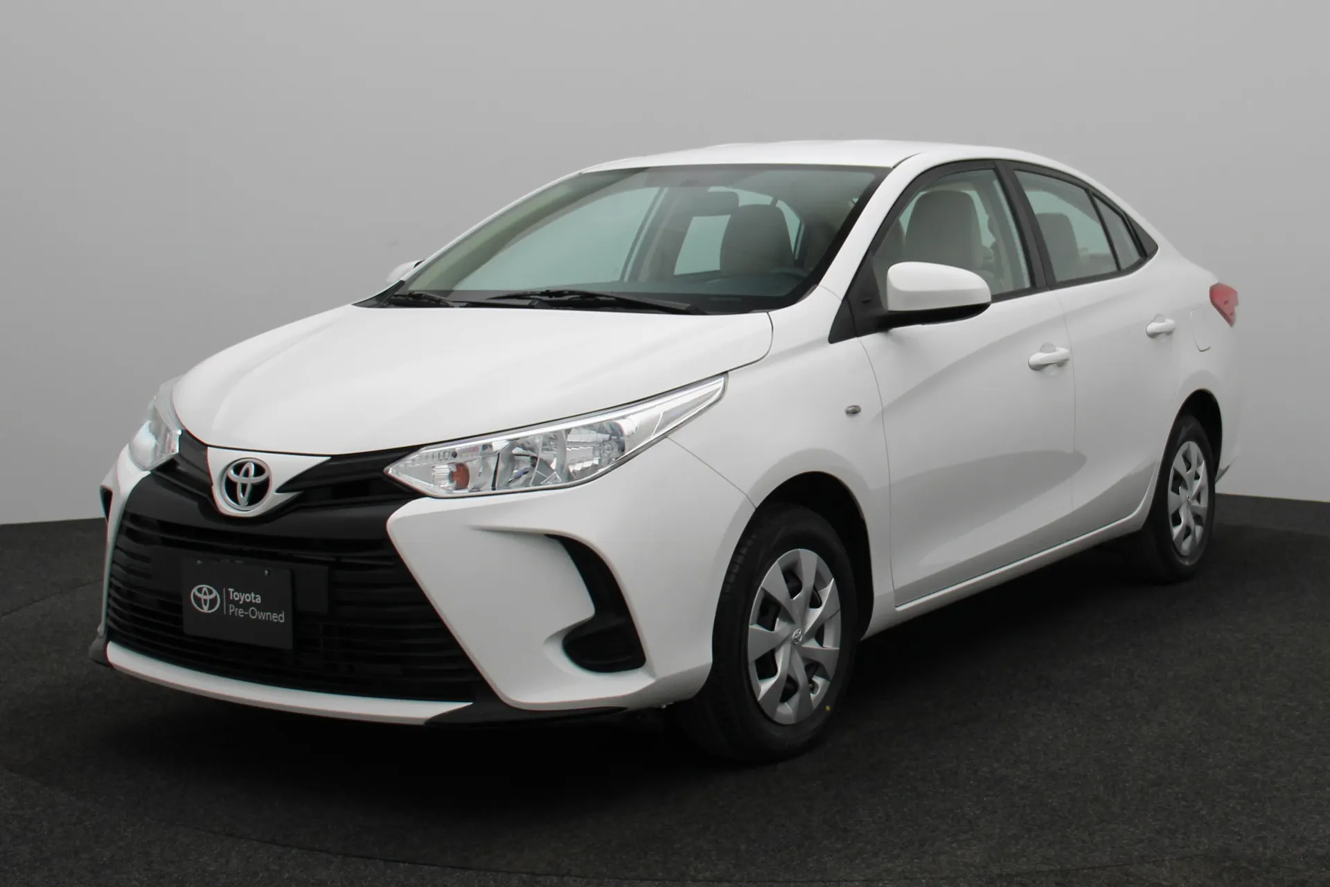 TOYOTA 1.5L YARIS SEDAN 2022