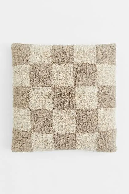 Tufted cotton cushion cover