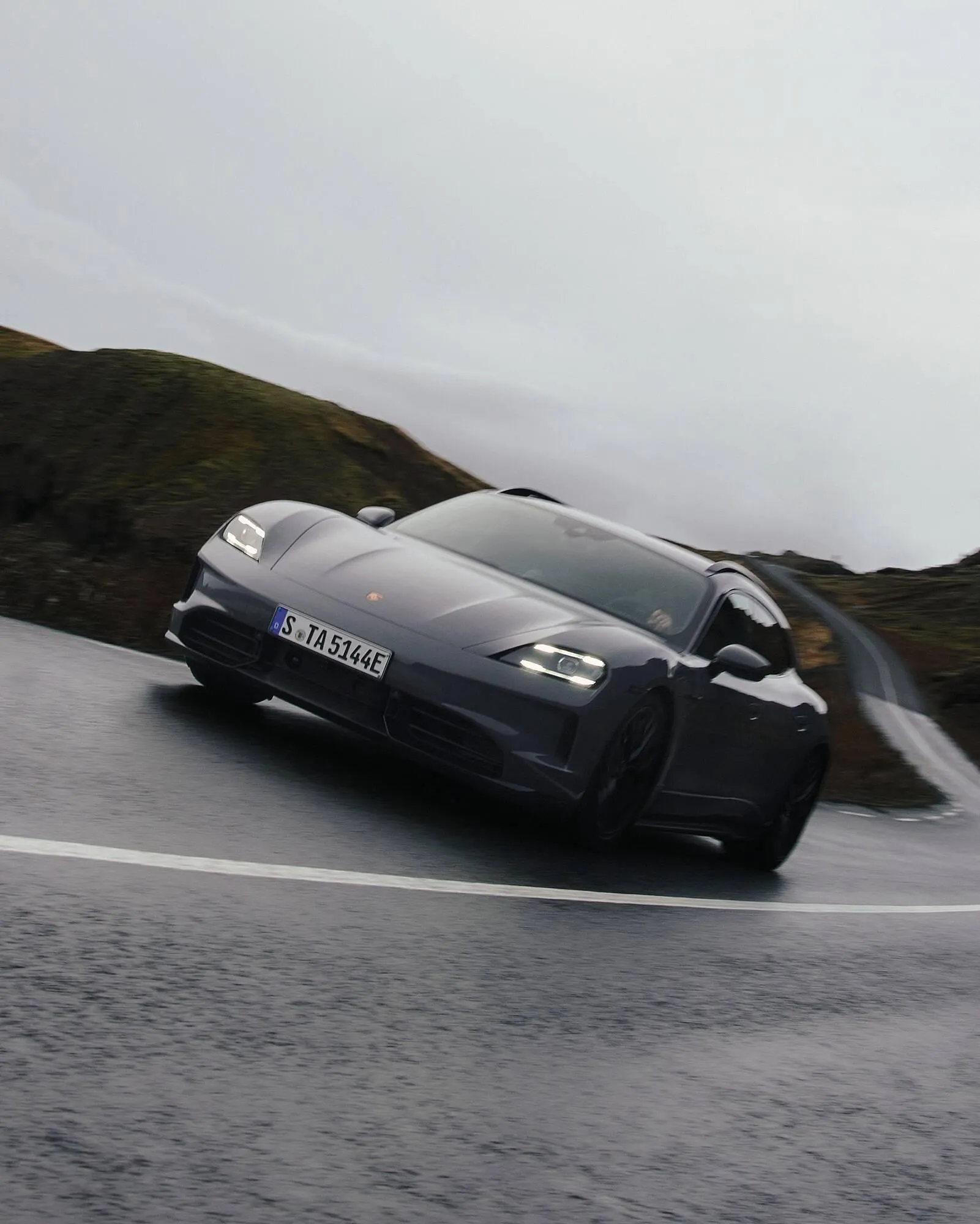 Porsche catalogue from 20 January to 28 February 2025 - Offers page 1