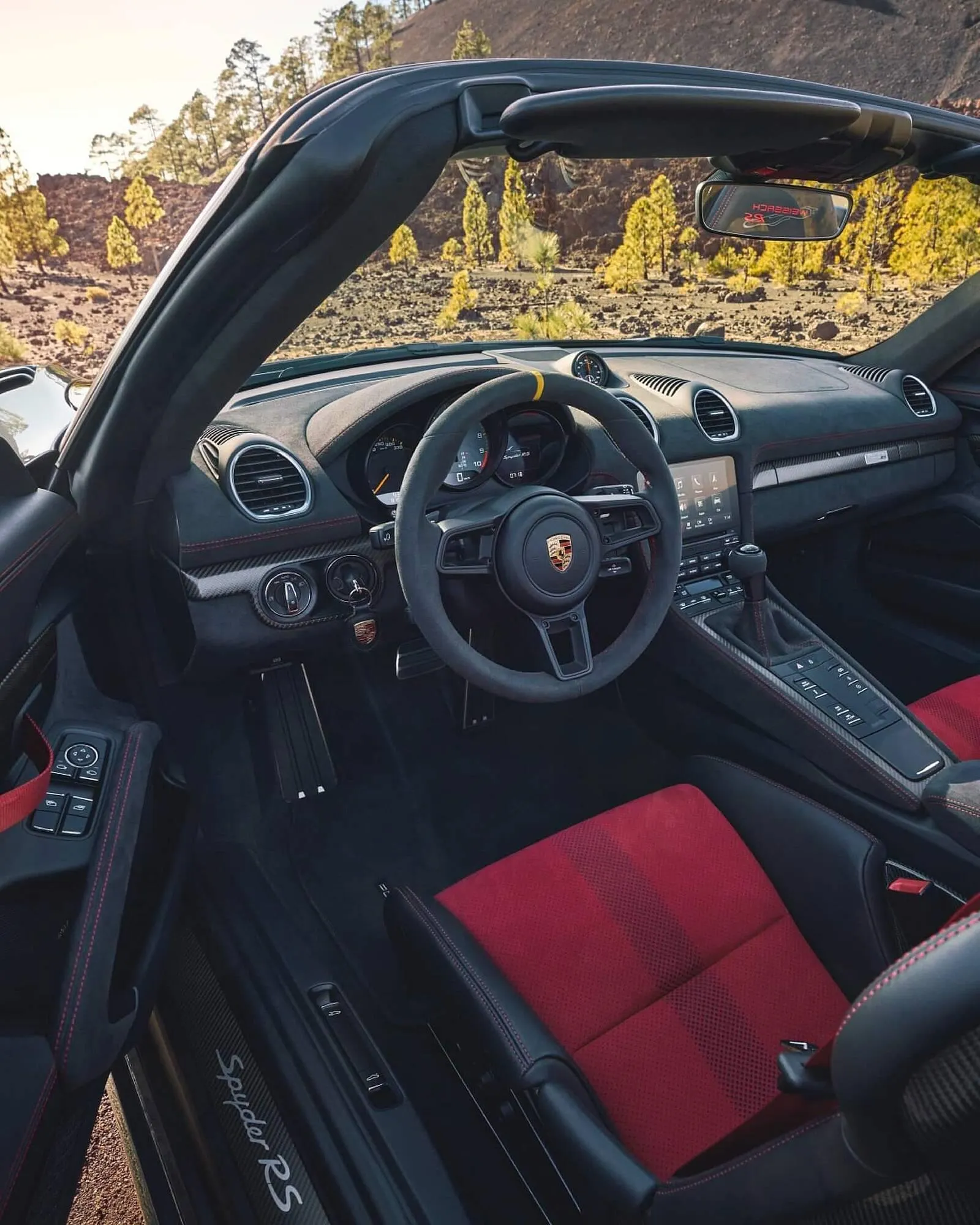 Porsche catalogue from 6 June to 6 June 2024 - Offers page 4