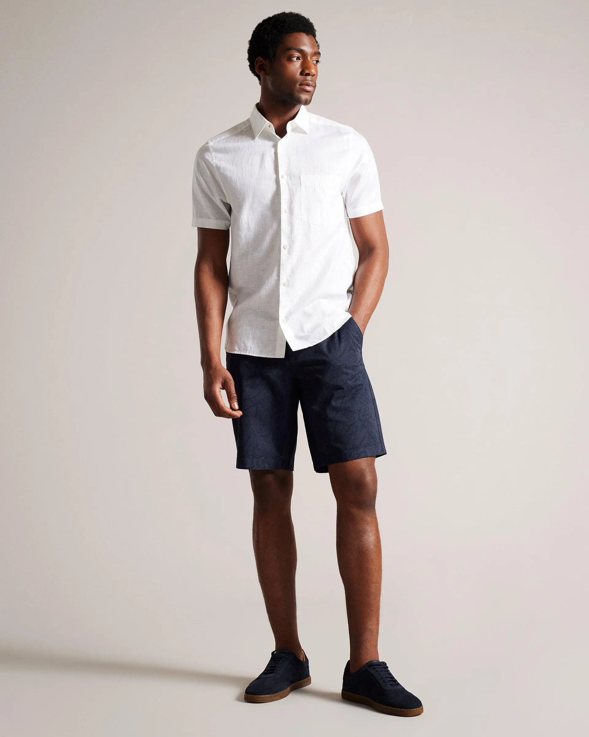 Pinna Leaf Print Shorts