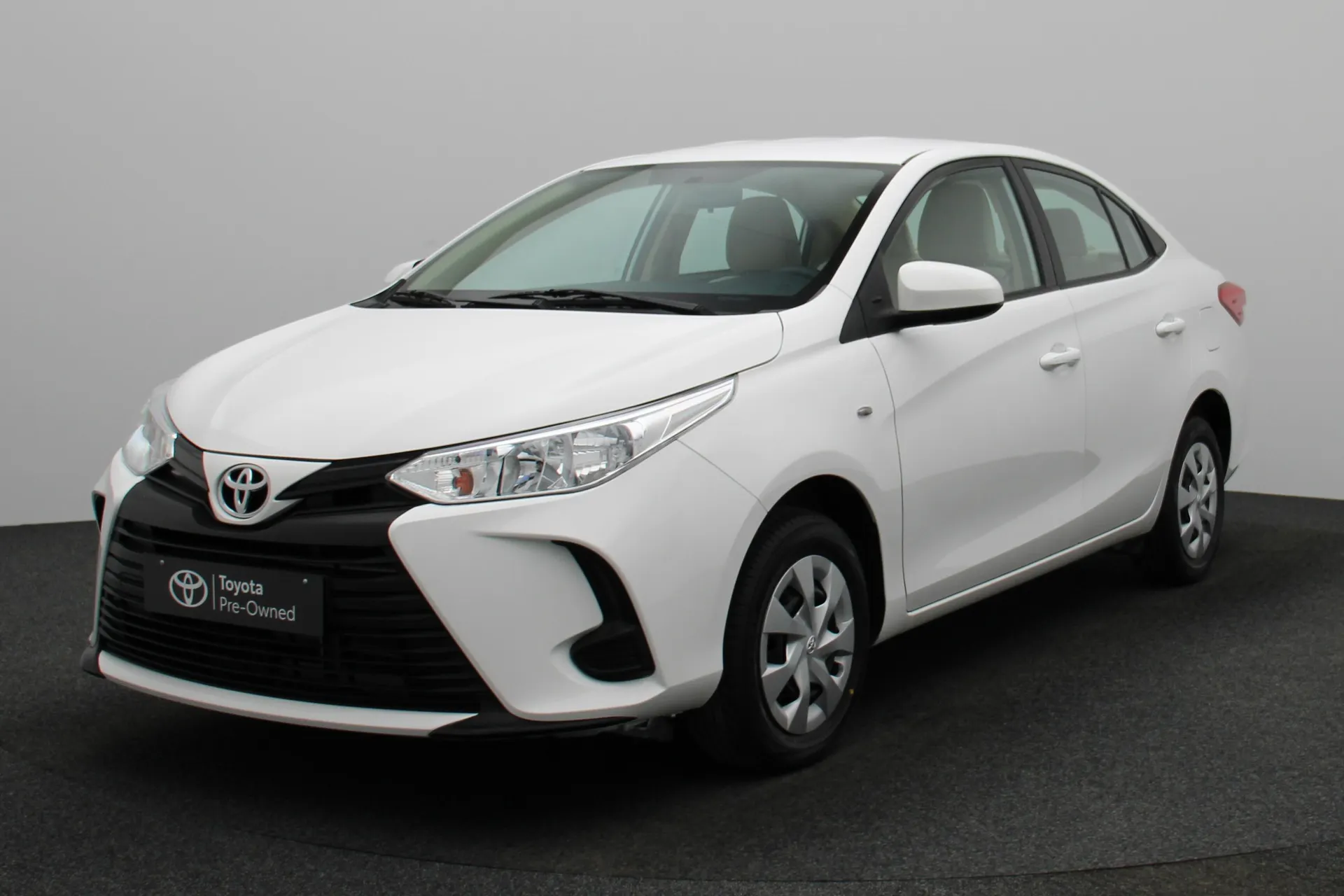 TOYOTA 1.5L YARIS SEDAN 2022
