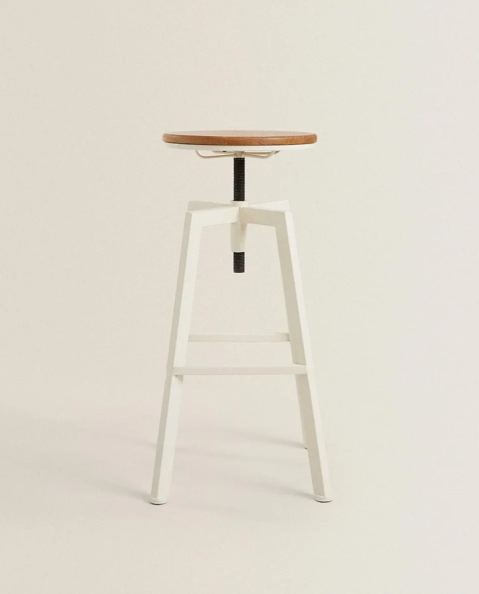WOODEN AND METAL SWIVEL STOOL