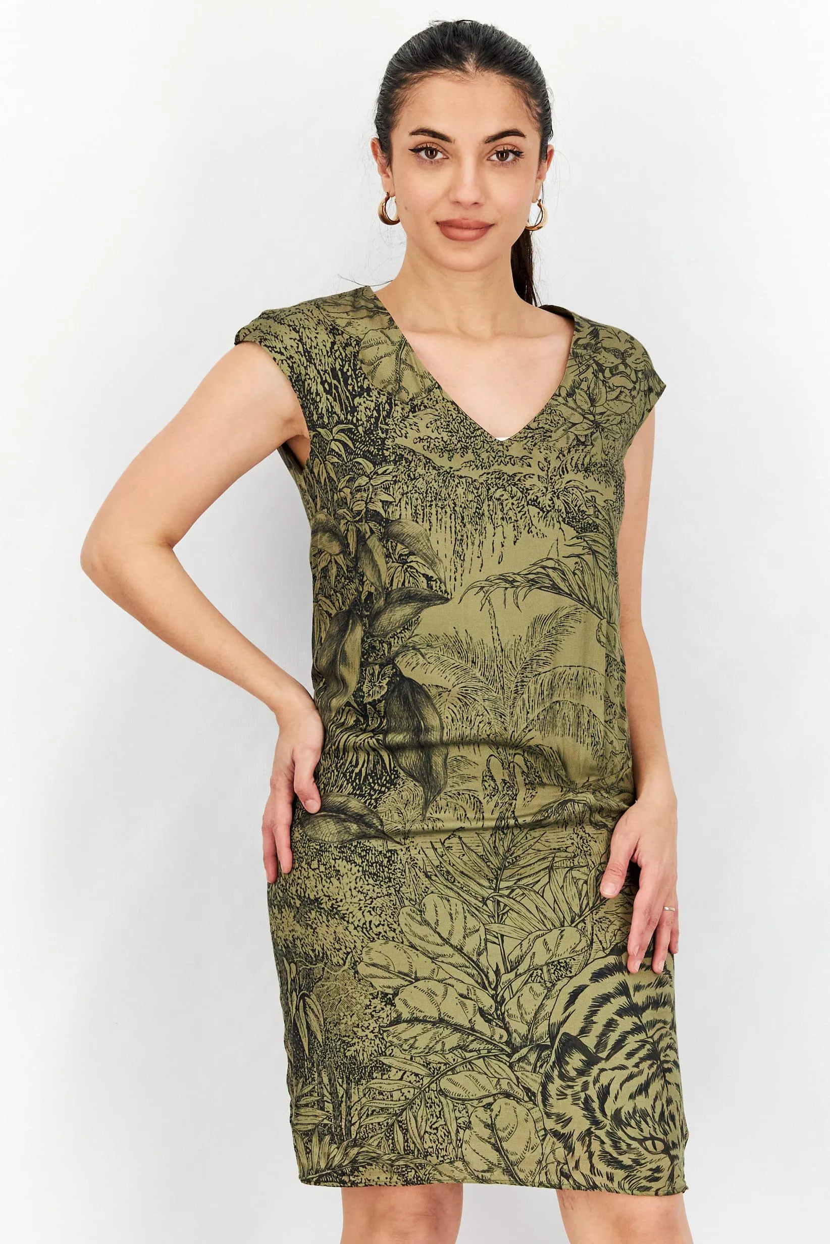 Women V neck Sleeveless All-over Print Mini Dress, Khaki/Black Combo