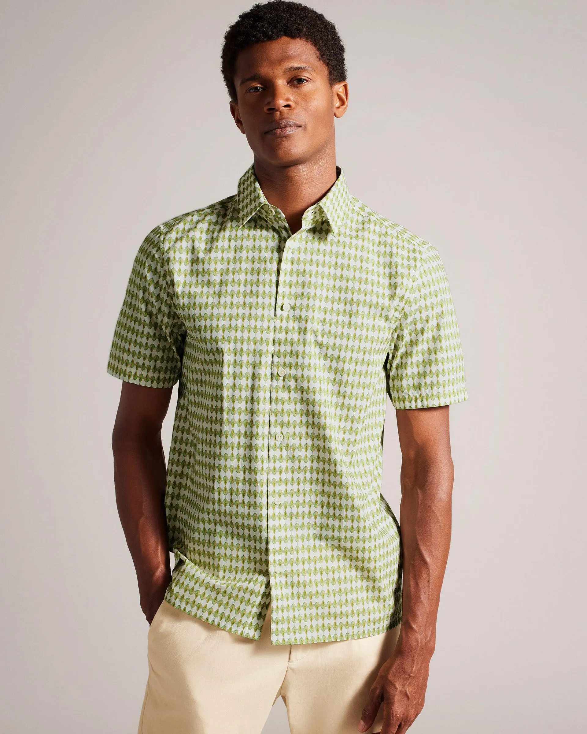 Short Sleeve Micro Leaf Shirt