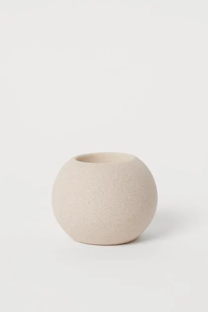 Stoneware tealight holder