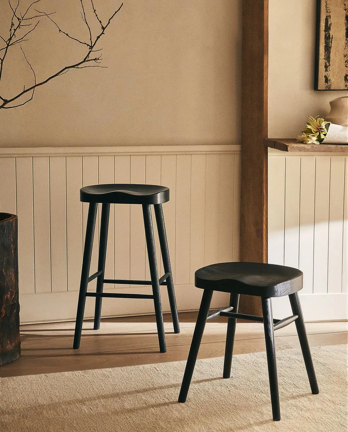 PINE WOOD STOOL