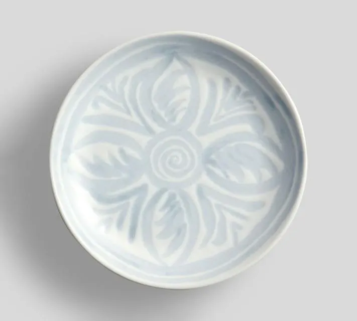 Chambray Tile Stoneware Dinnerware Collection