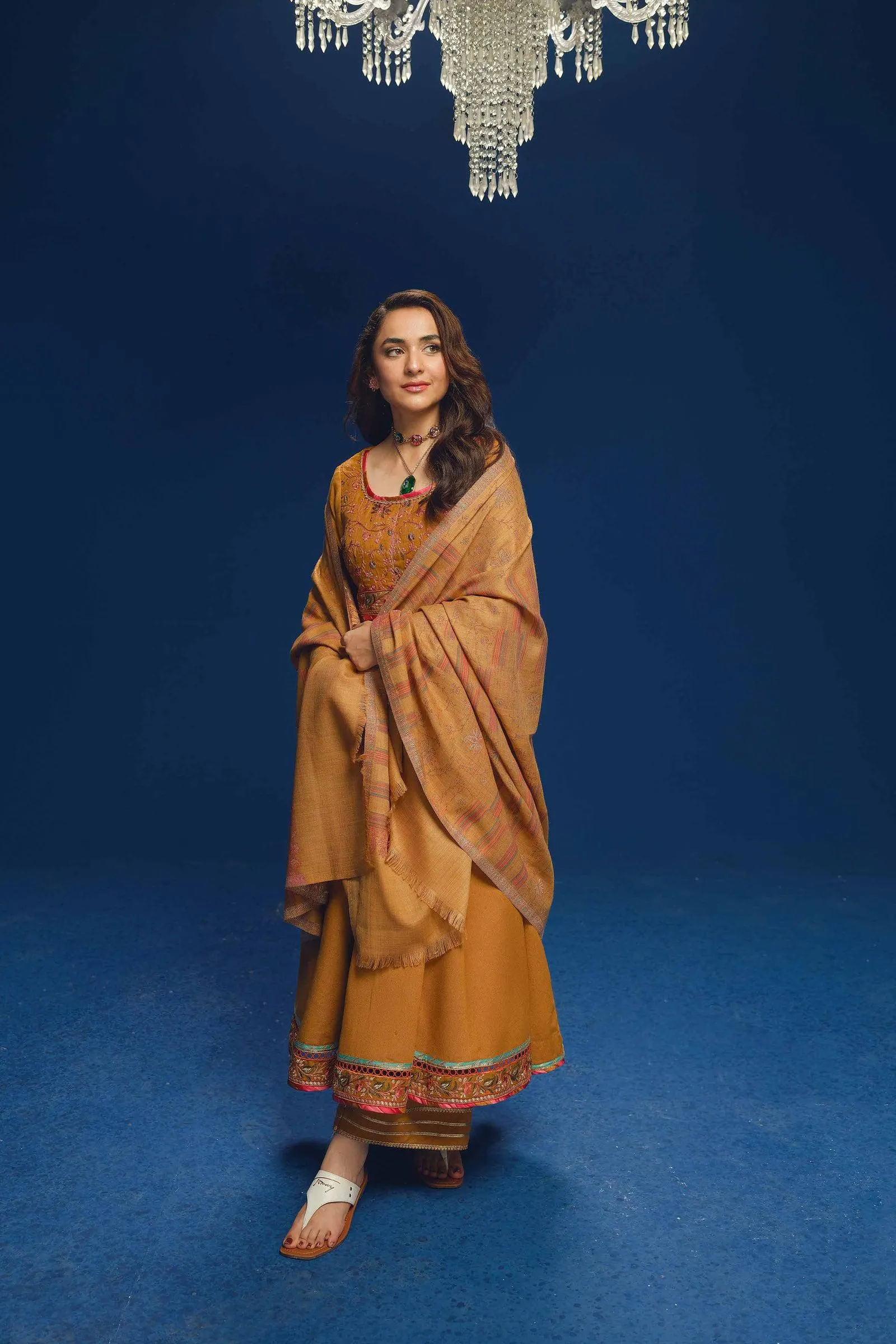 3 Piece - Embroidered Suit - 42206449