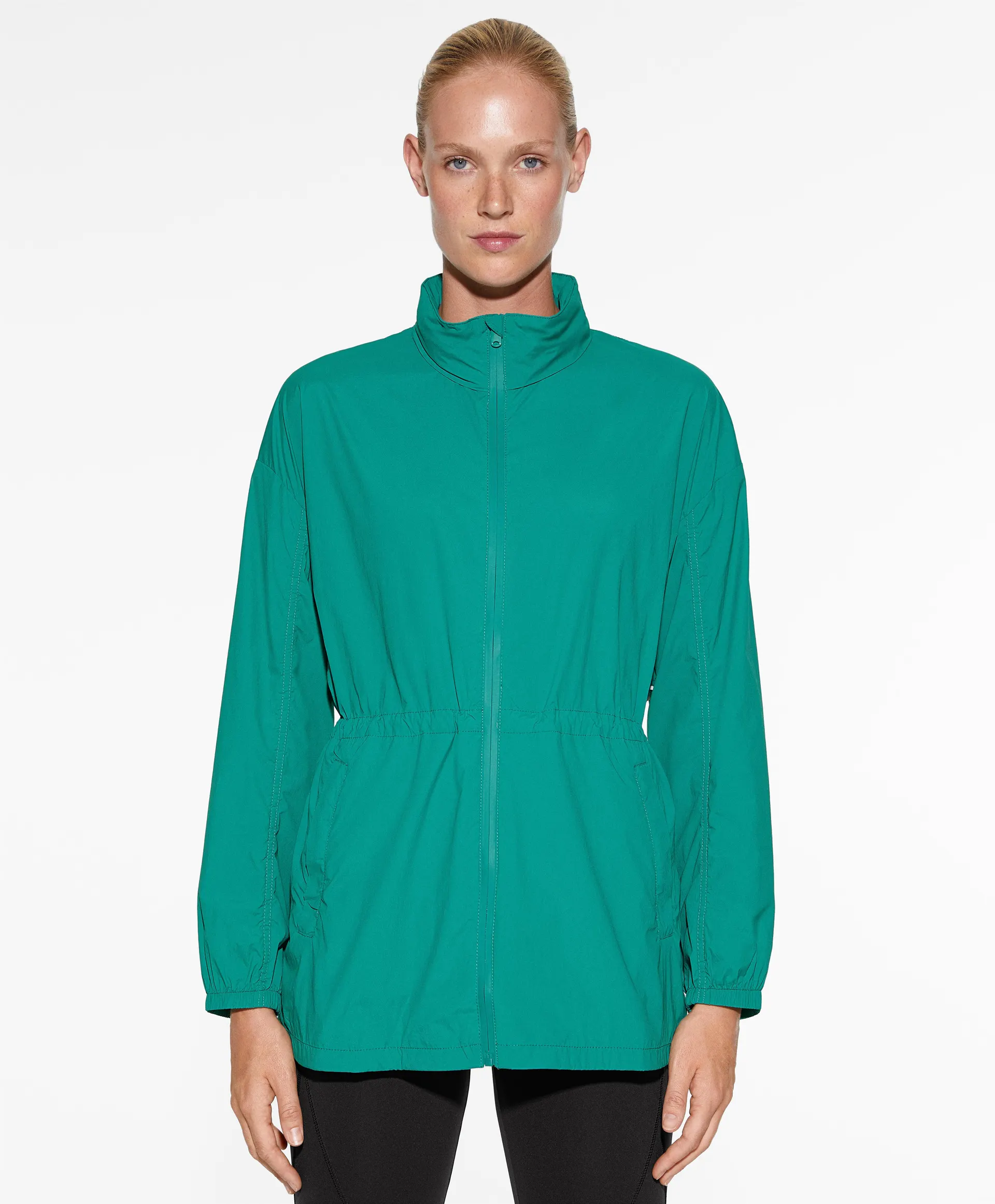 Water-repellent running jacket