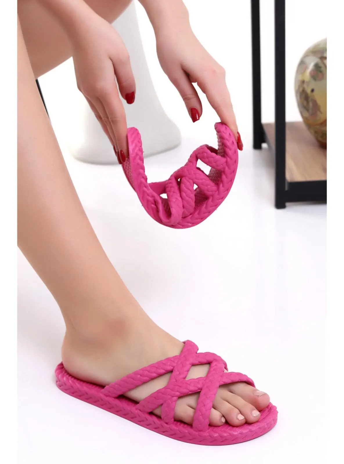 100gr - Fuchsia - Flat Slippers - Slippers