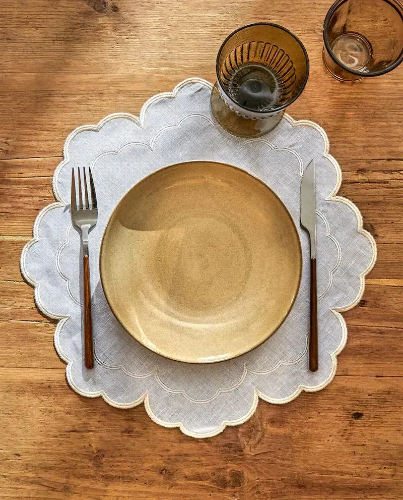 FLORAL PRINT LINEN PLACEMAT